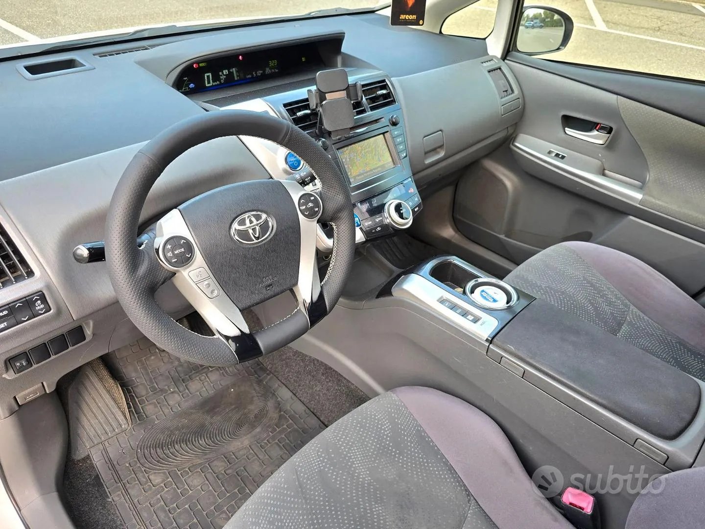Toyota Prius 2013 photo 4