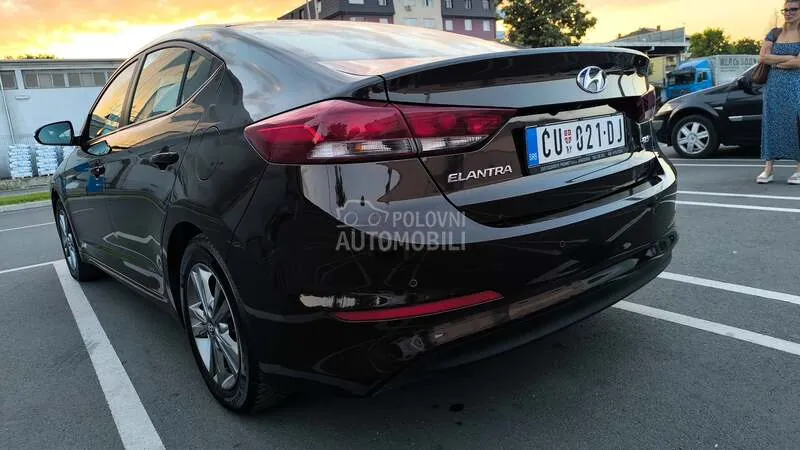 Hyundai Elantra 2017 photo 4