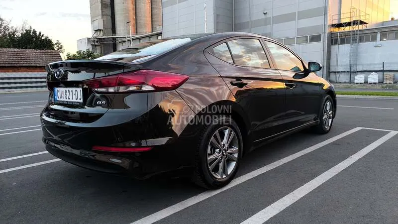 Hyundai Elantra 2017 photo 2