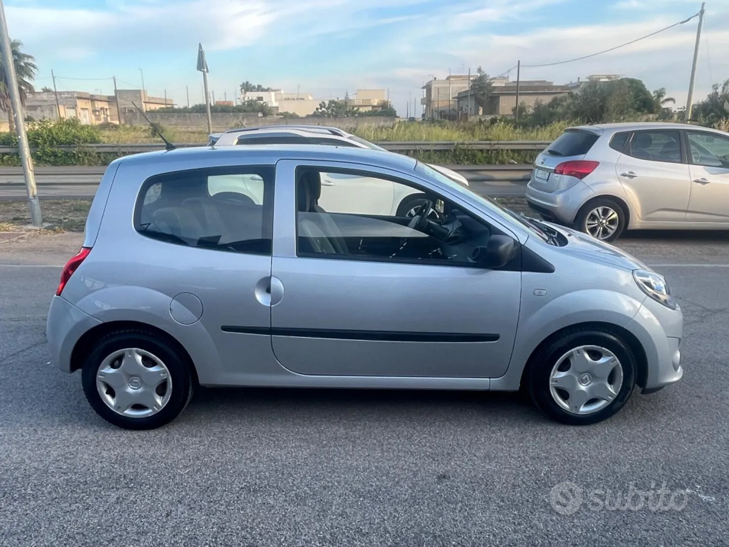 Renault Twingo 2010 photo 4