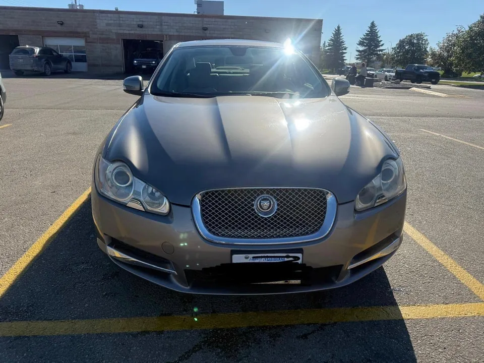 Jaguar Xj