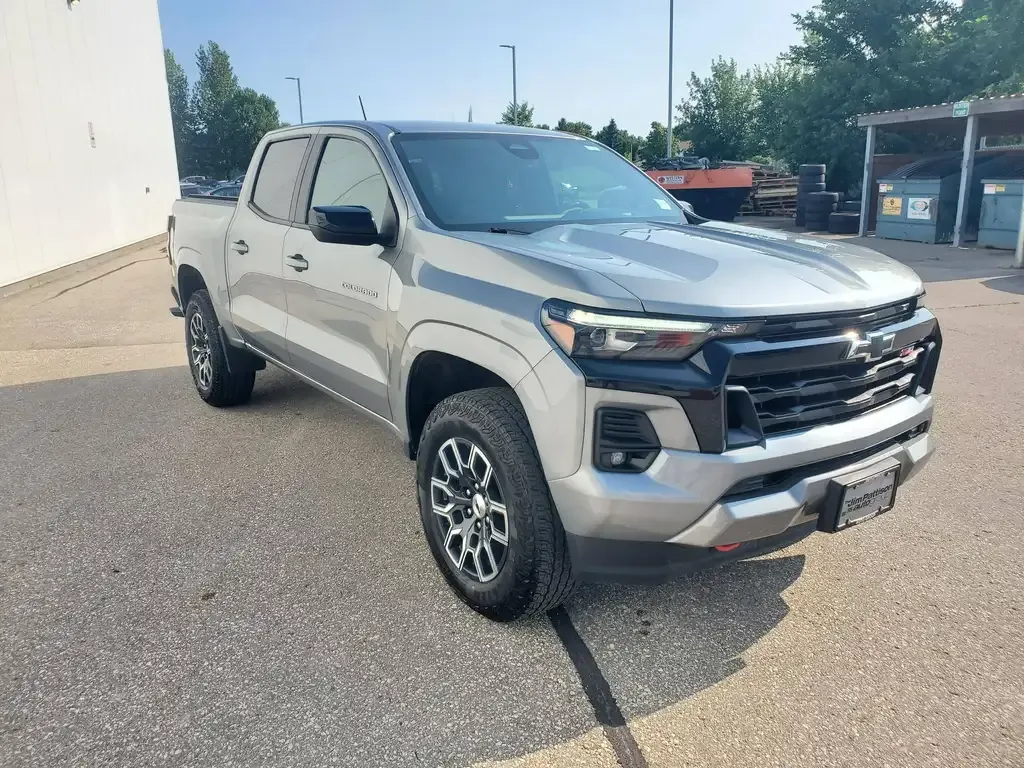 Chevrolet Colorado 2024 photo 3