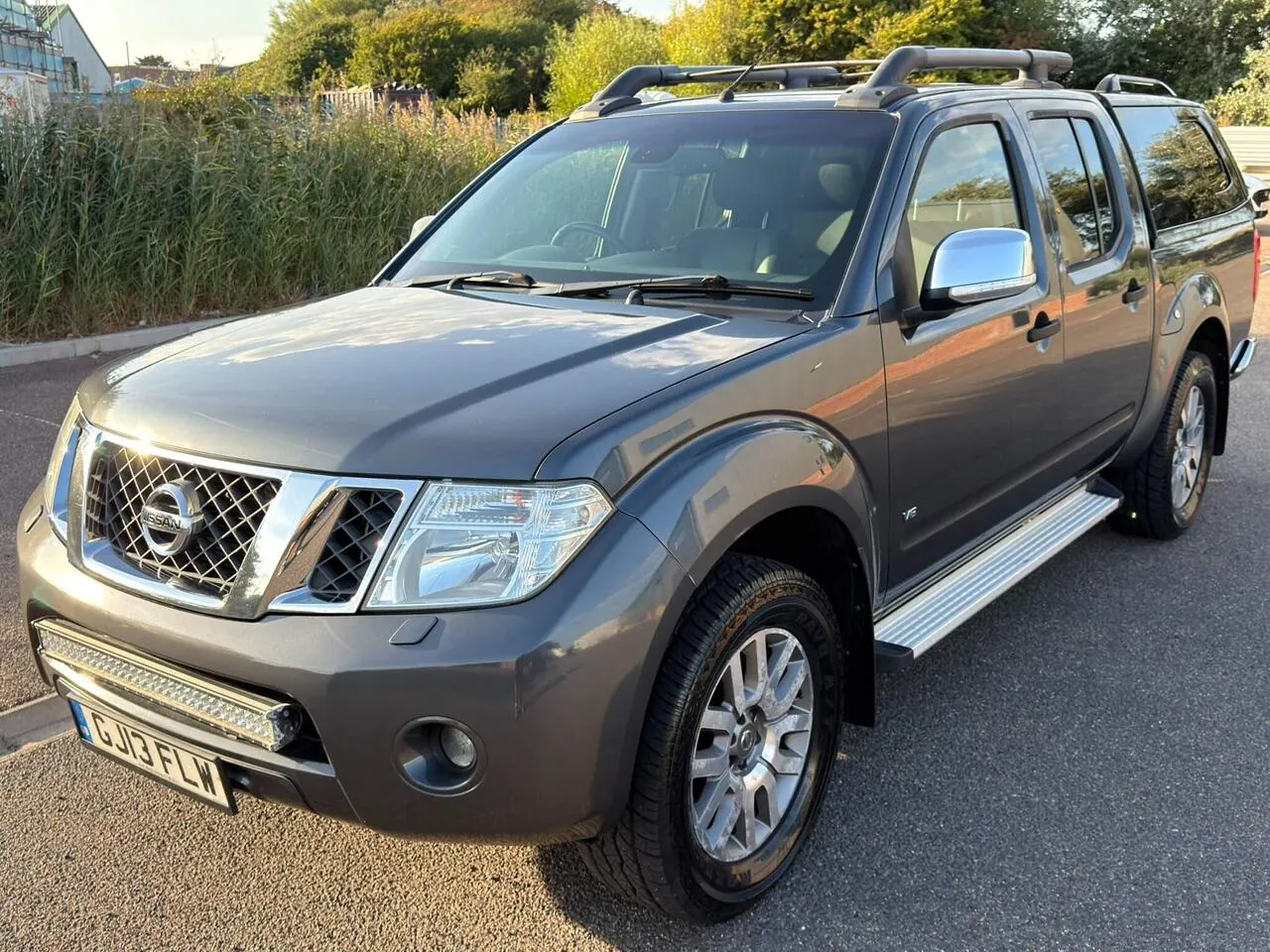 Nissan Navara 2013 photo 3
