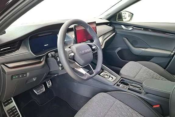 Skoda Octavia 2026 photo 2