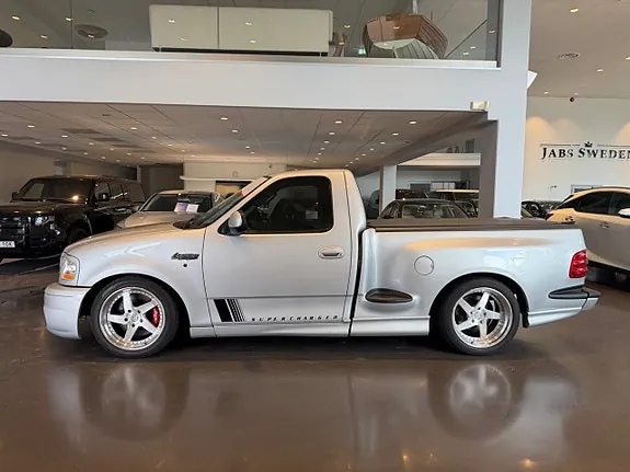 Ford F-150 2002 photo 2