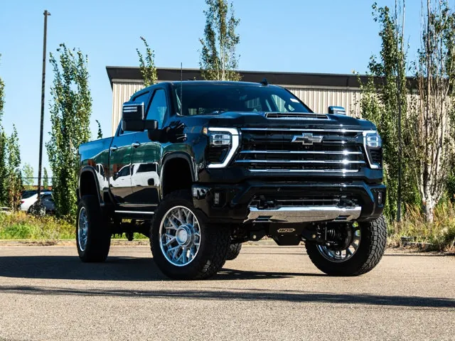 Chevrolet Silverado 3500Hd 2026 photo 2