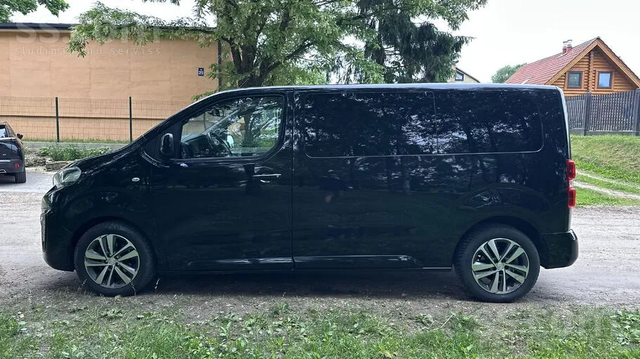 Peugeot Traveller 2017 photo 2