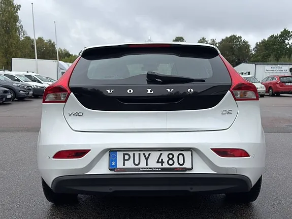 Volvo V40 2015 photo 5