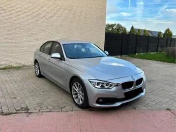 BMW 330E