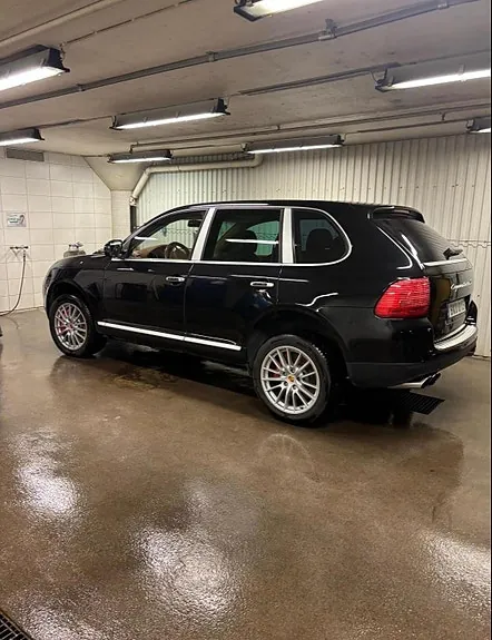 Porsche Cayenne Turbo S 2006 photo 4
