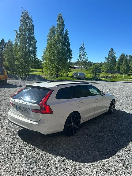 Volvo V90 2017 photo 4