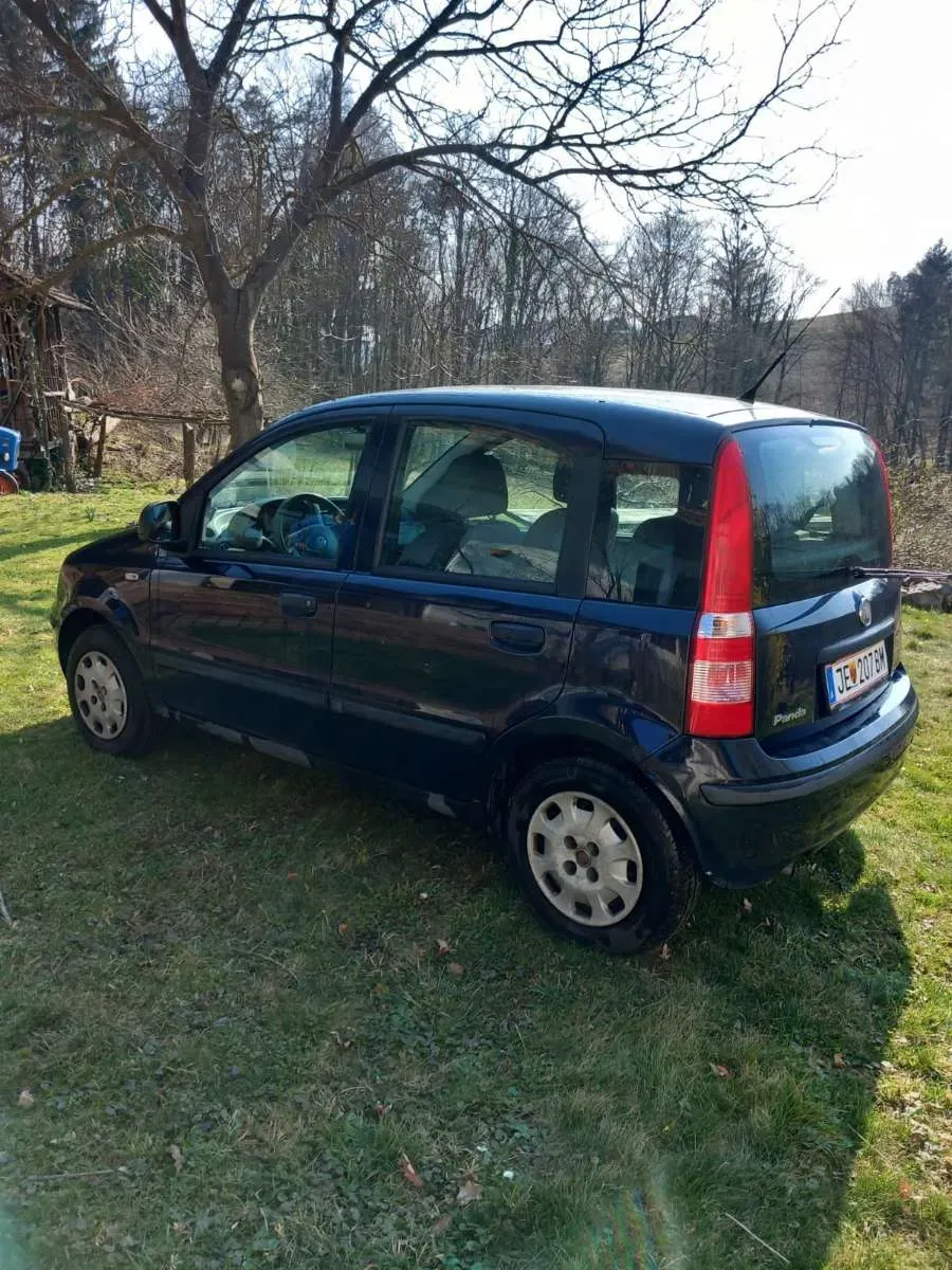 Fiat Panda 2011 photo 2