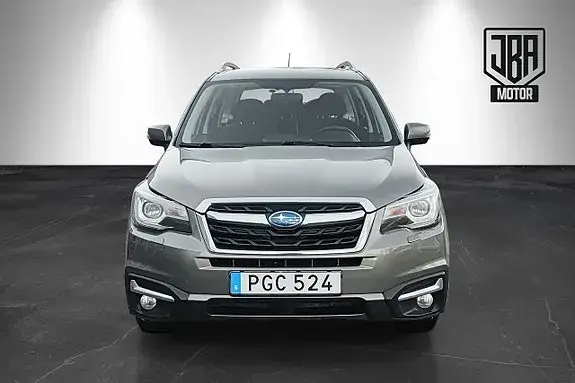 Subaru Forester 2017 photo 2