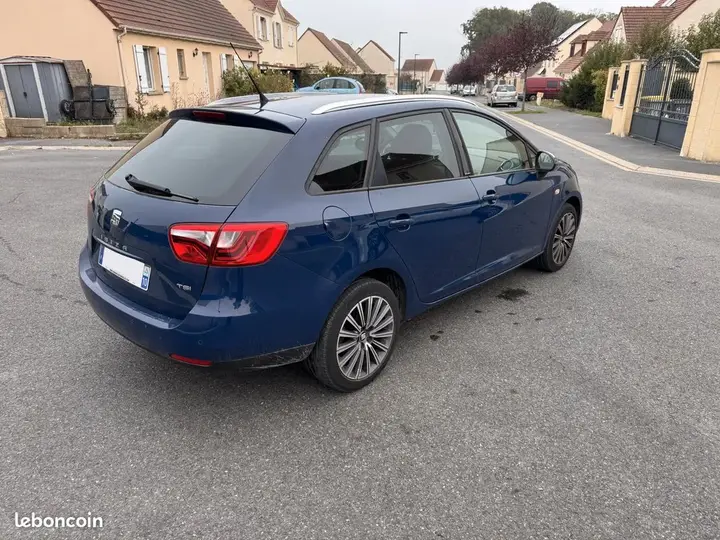 Seat Ibiza 2016 photo 2
