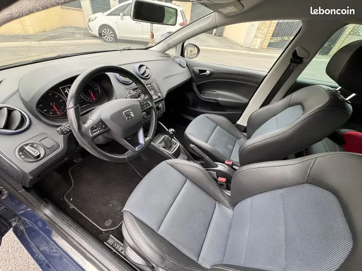 Seat Ibiza 2016 photo 3
