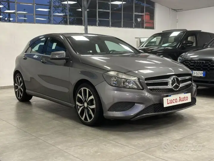 Mercedes-Benz A 180 Sport 2014 photo 3