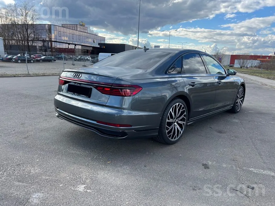 Audi A8 2023 photo 5