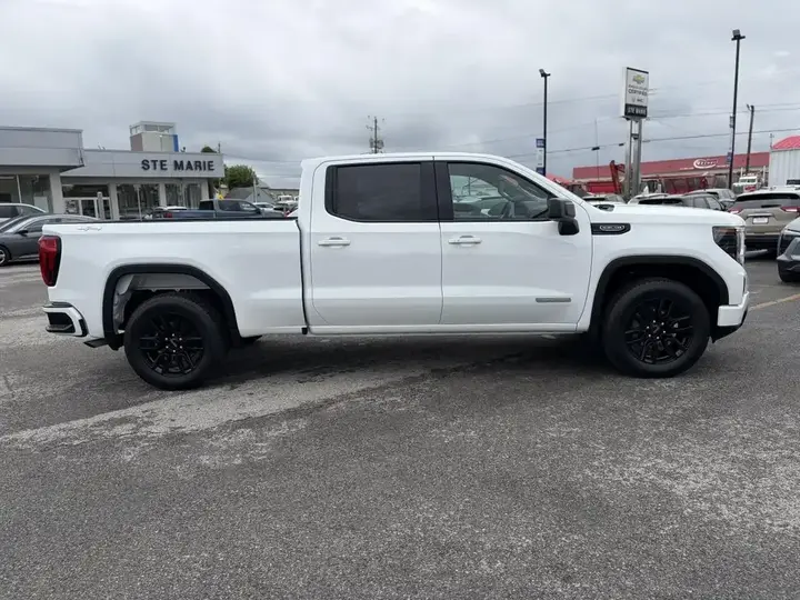 GMC Sierra 1500 2025 photo 5