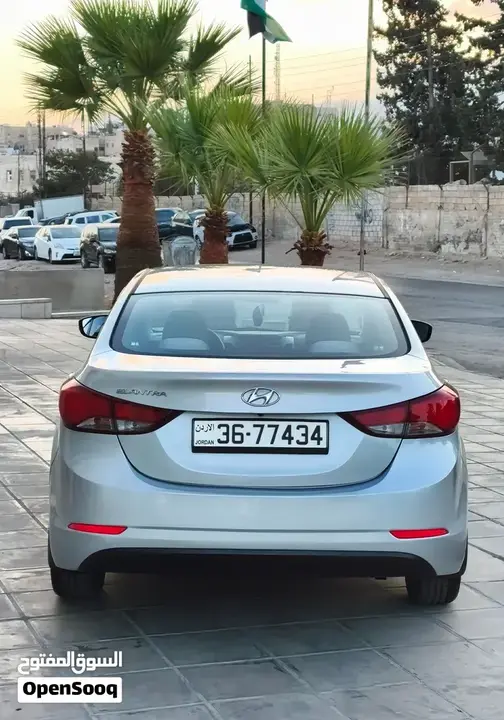 Hyundai Elantra 2016 photo 3