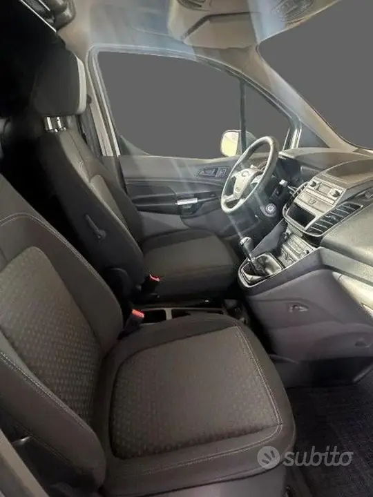 Ford Transit Connect 2023 photo 3