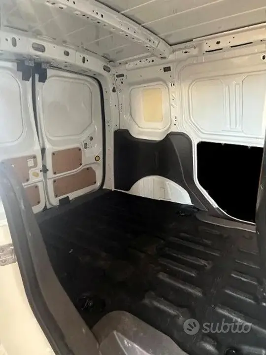 Ford Transit Connect 2023 photo 4