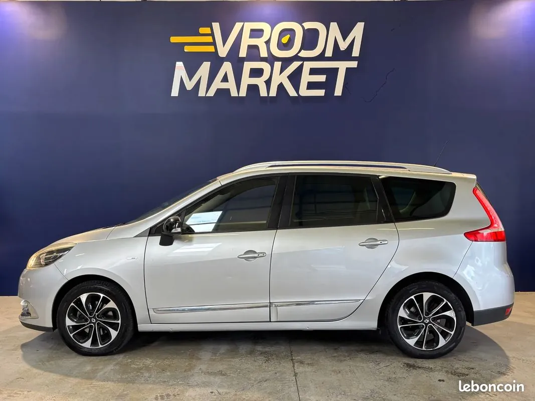Renault Grand Scenic 2014 photo 4