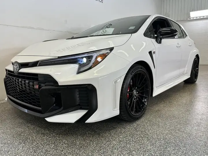 Toyota Gr Corolla 2026 photo 3