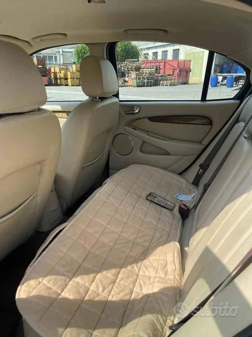 Jaguar X-Type 2003 photo 5
