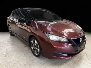 Nissan Leaf 2021 photo 2