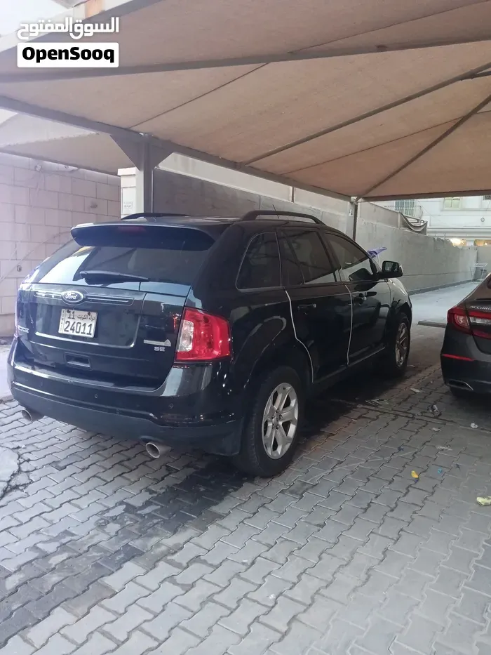 Ford Edge 2012 photo 2