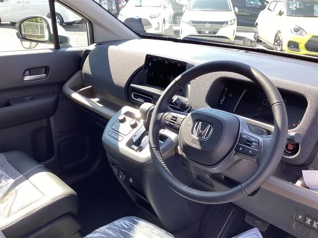Honda Freed 2026 photo 2
