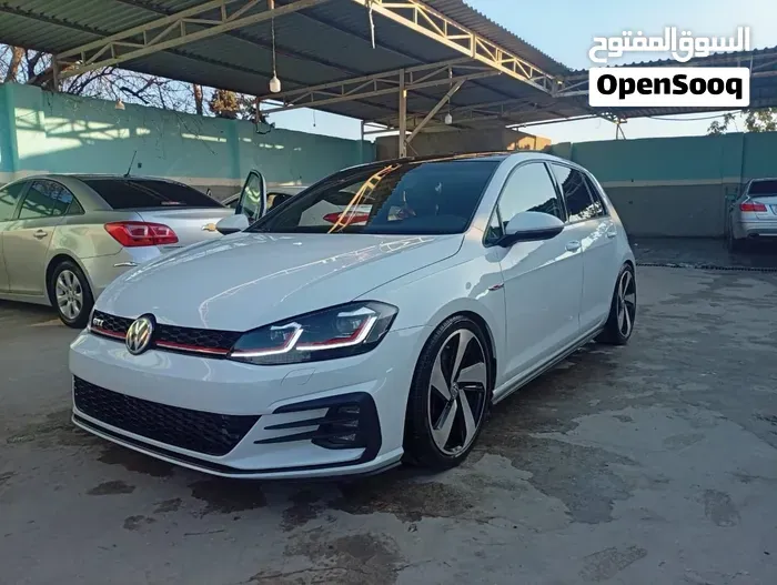 Volkswagen Golf Gti 2020 photo 3
