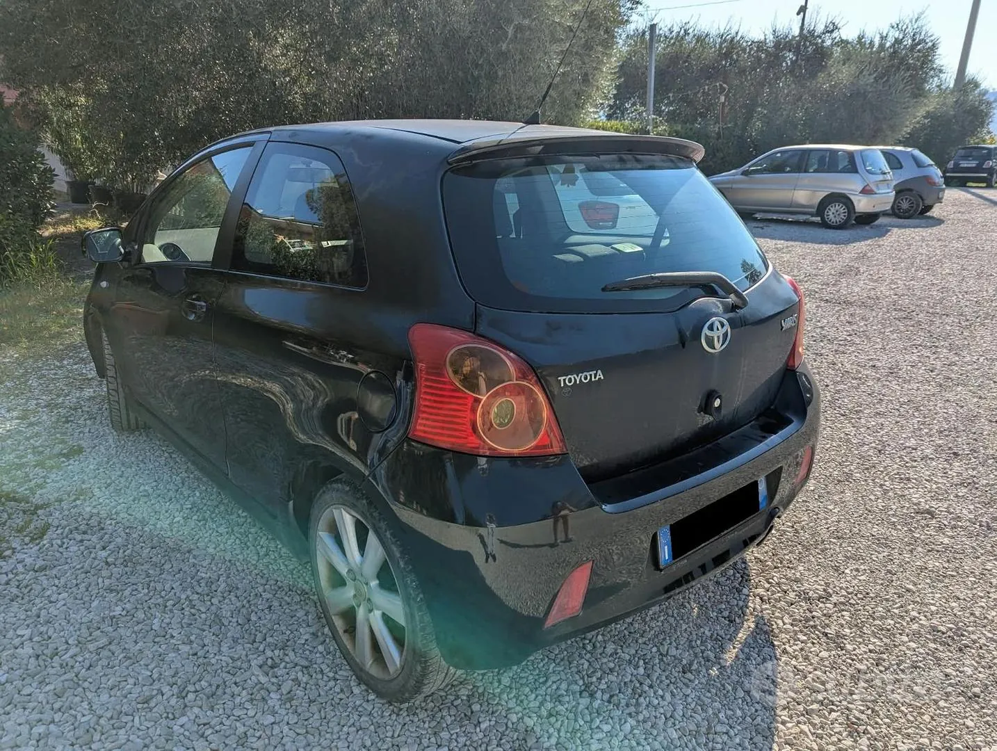 Toyota Yaris 2009 photo 2