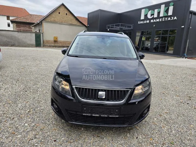 Seat Alhambra 2012 photo 2