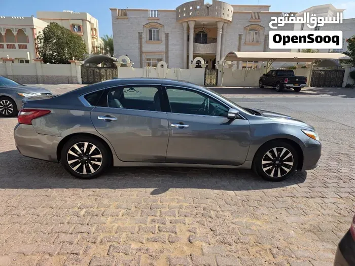 Nissan Altima 2017 photo 5