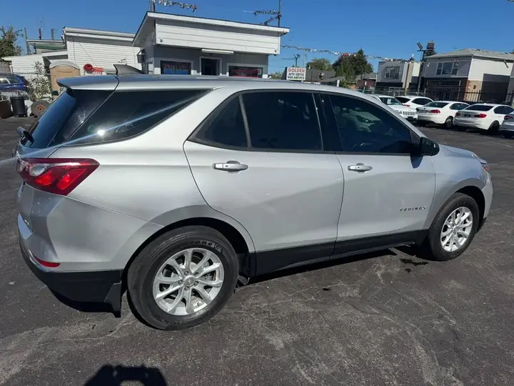 Chevrolet Equinox 2018 photo 4