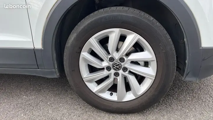 Volkswagen T-Cross 2023 photo 4