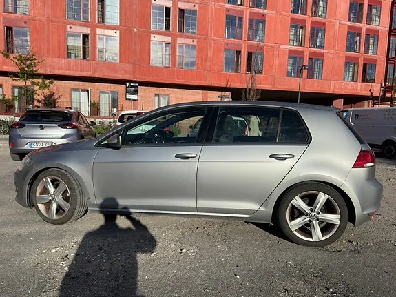 Volkswagen Golf 2013 photo 2