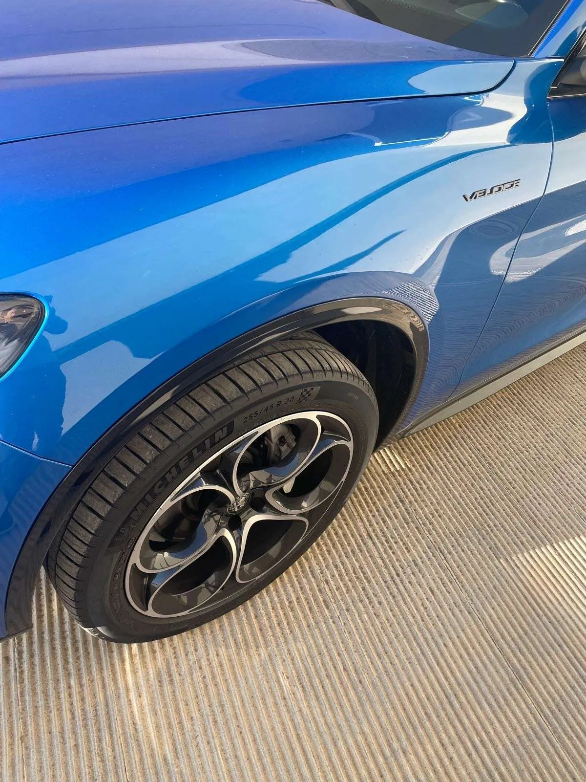 Alfa Romeo Stelvio 2023 photo 5