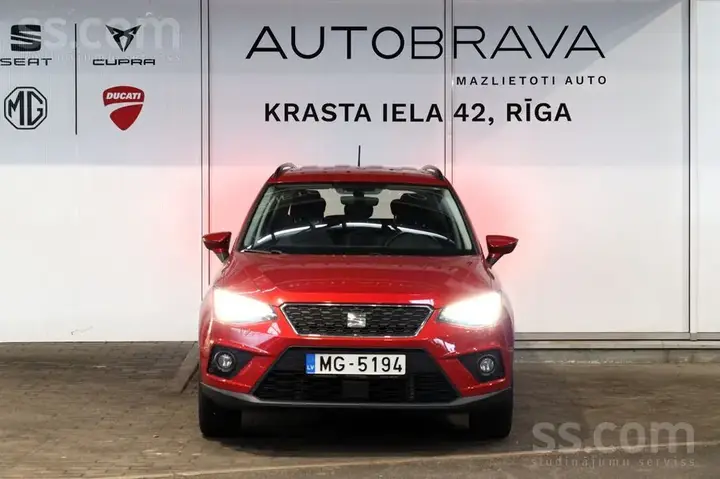 Seat Arona 2019 photo 2