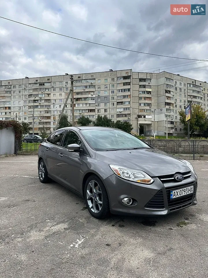 Ford Focus 2013 photo 4