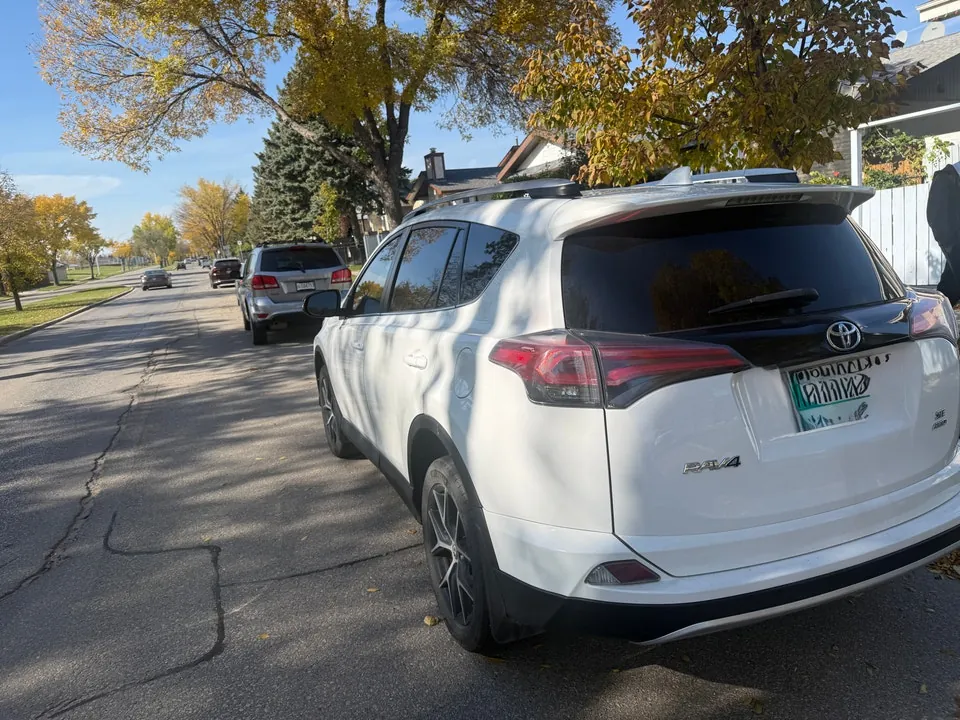 Toyota Rav4 2016 photo 4