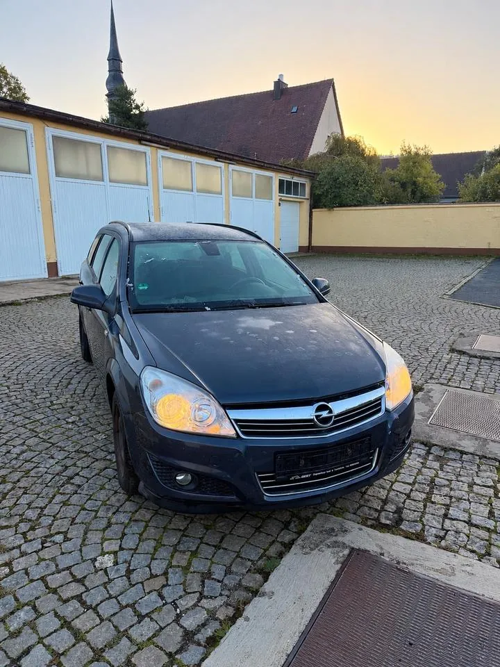 Opel Astra H