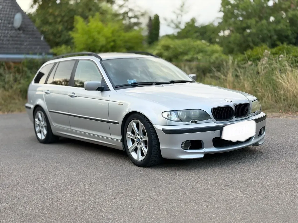 BMW 3 Series 2002 photo 2