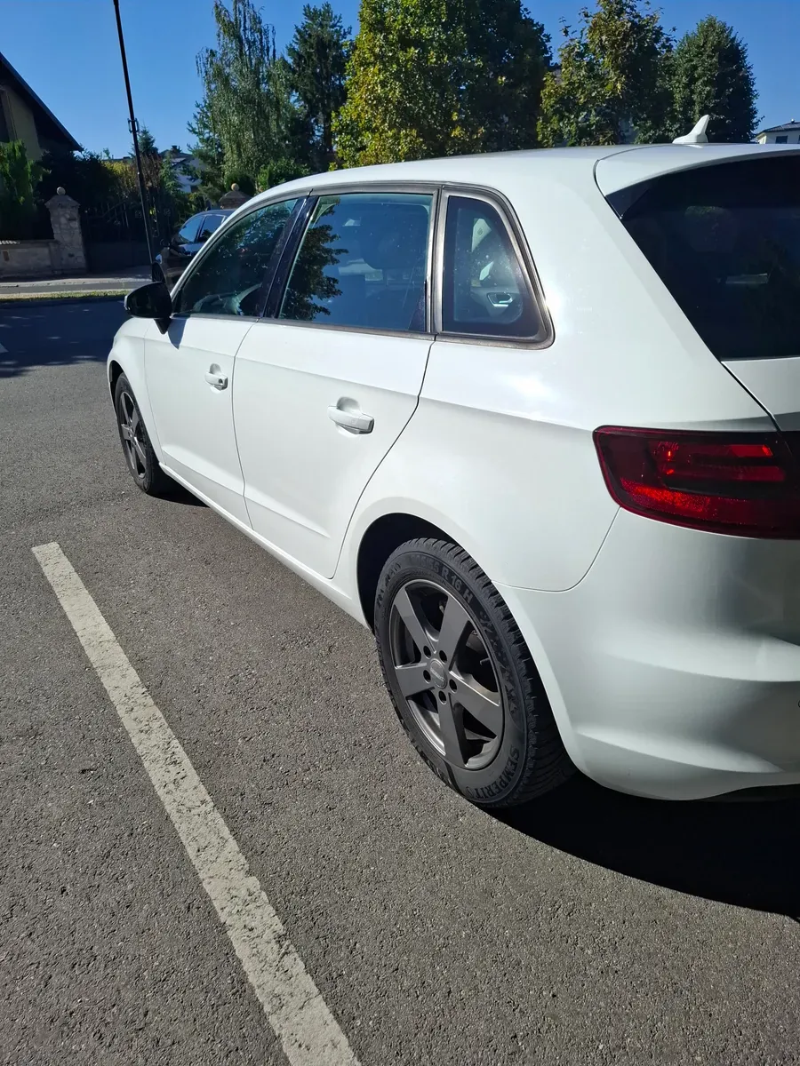 Audi A3 2016 photo 3