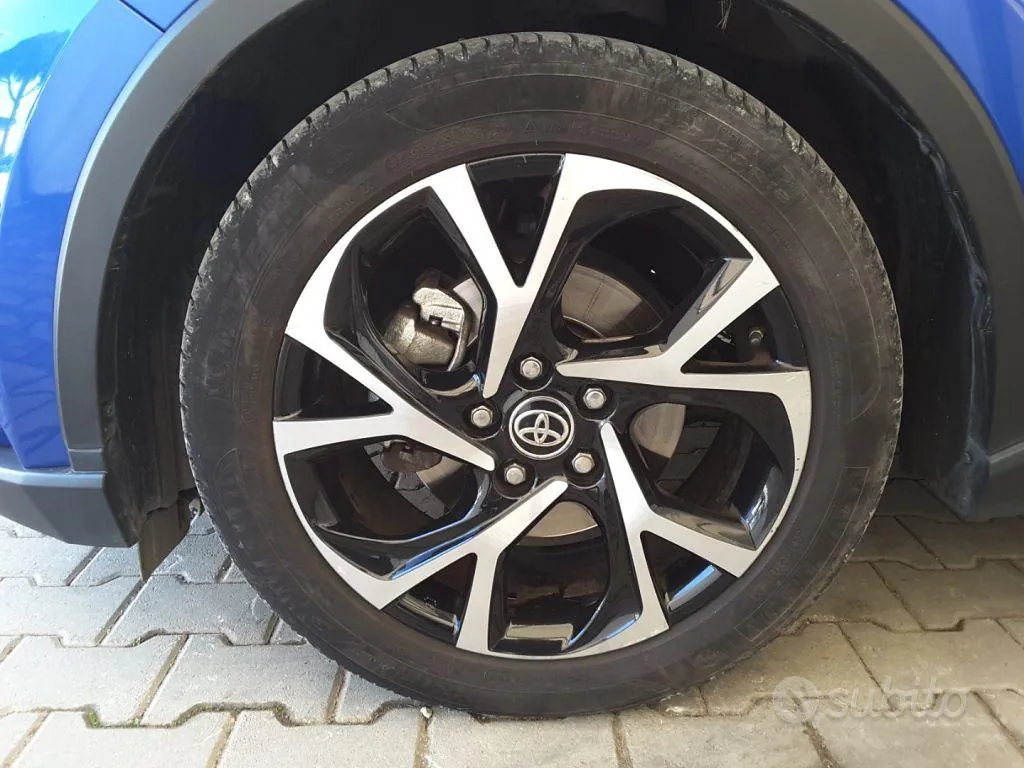 Toyota C-Hr 2021 photo 4