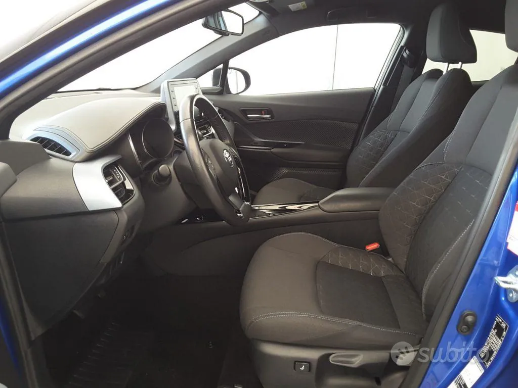 Toyota C-Hr 2021 photo 5