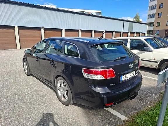 Toyota Avensis 2009 photo 4