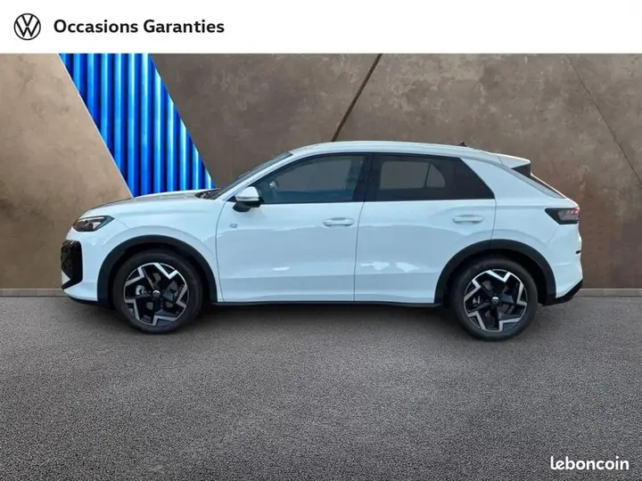 Volkswagen T-Roc 2026 photo 2