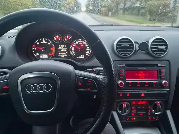 Audi A3 2011 photo 5